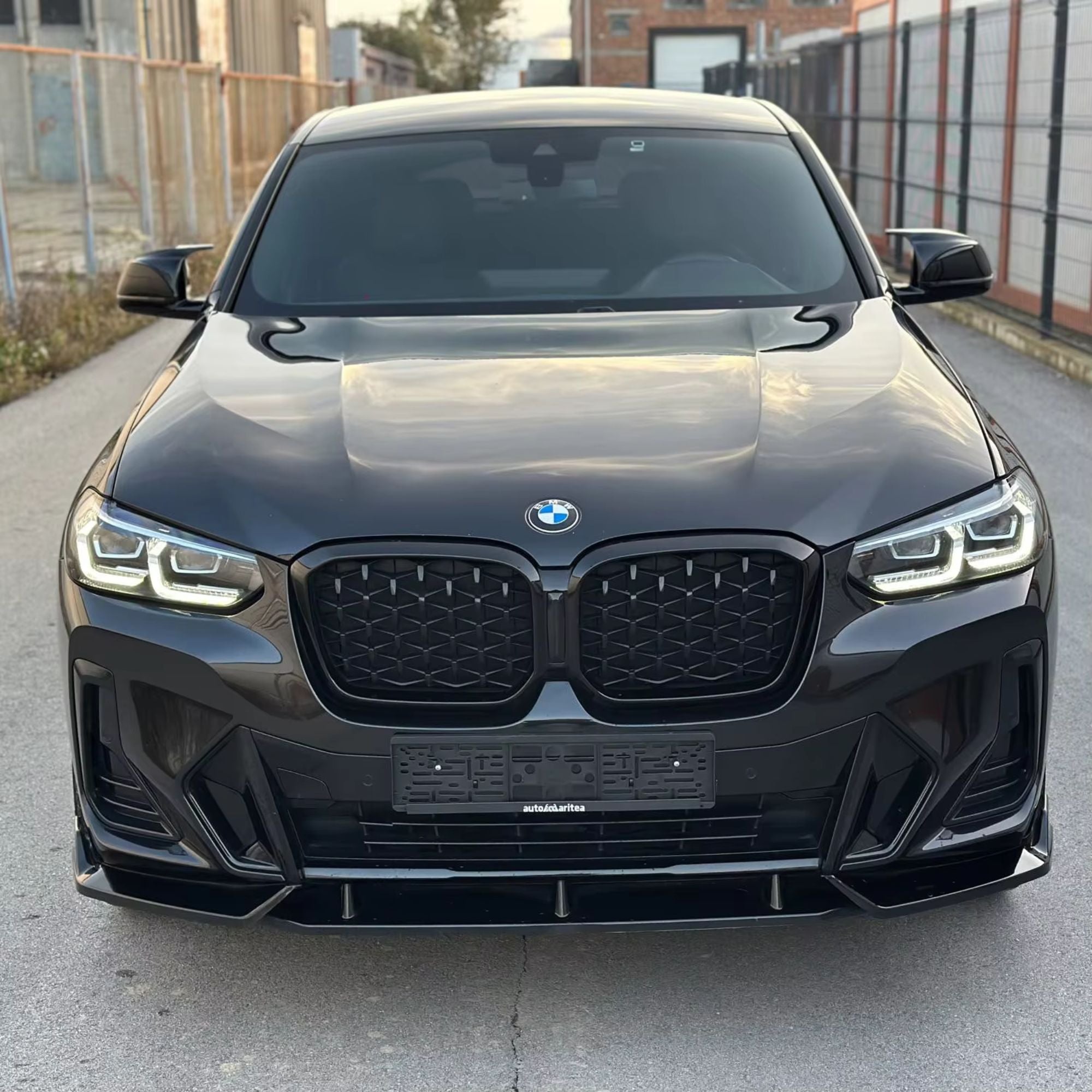 BMW X3 G01 / X4 G02 LCI Lip Frontal Negro Brillo (2021+)