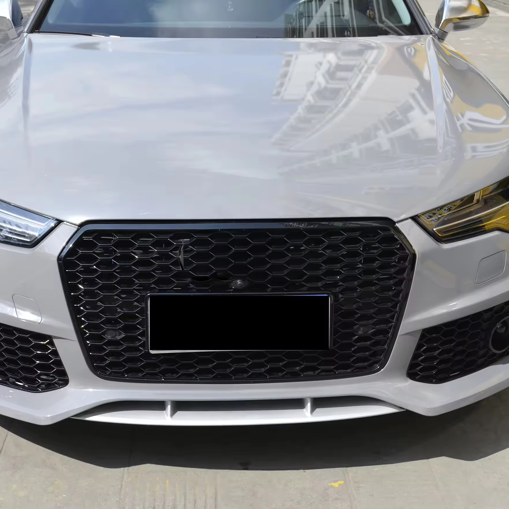 Audi A7/S7 C7.5 Parrilla tipo RS7 Negro Brillo Panal (2015-2018)