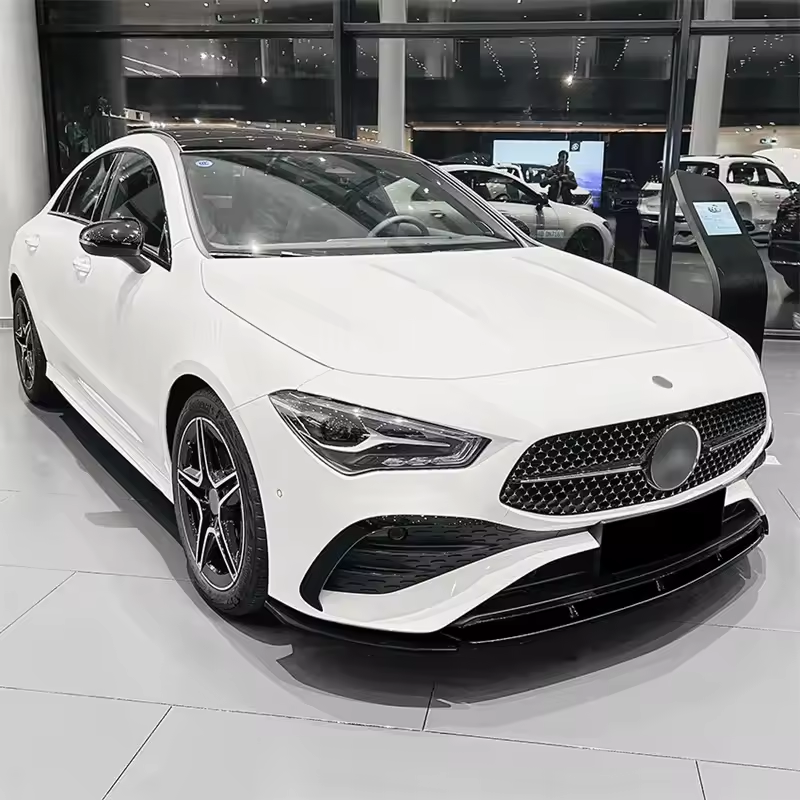 Mercedes CLA W118 Restyling Estilo AMG Negro Brillo Lip Frontal (2024+)