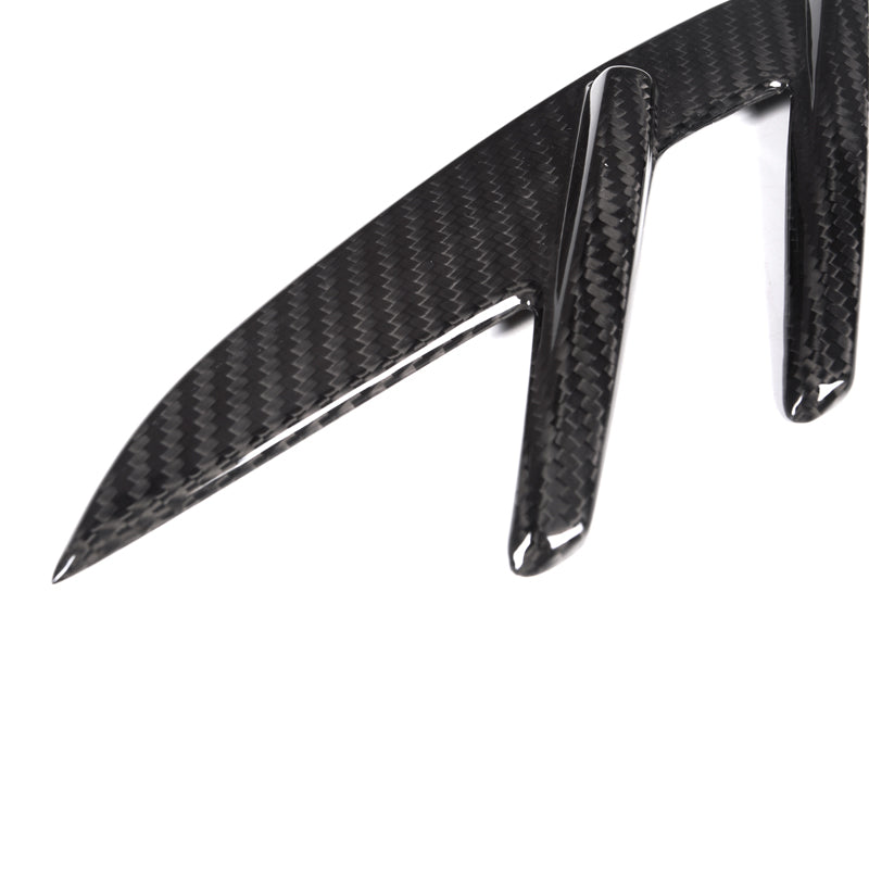 BMW M3 / M4 G80/G81/G82/G83 Pre-Preg Guardabarros laterales de fibra de carbono seca por OPTIC (2021+)