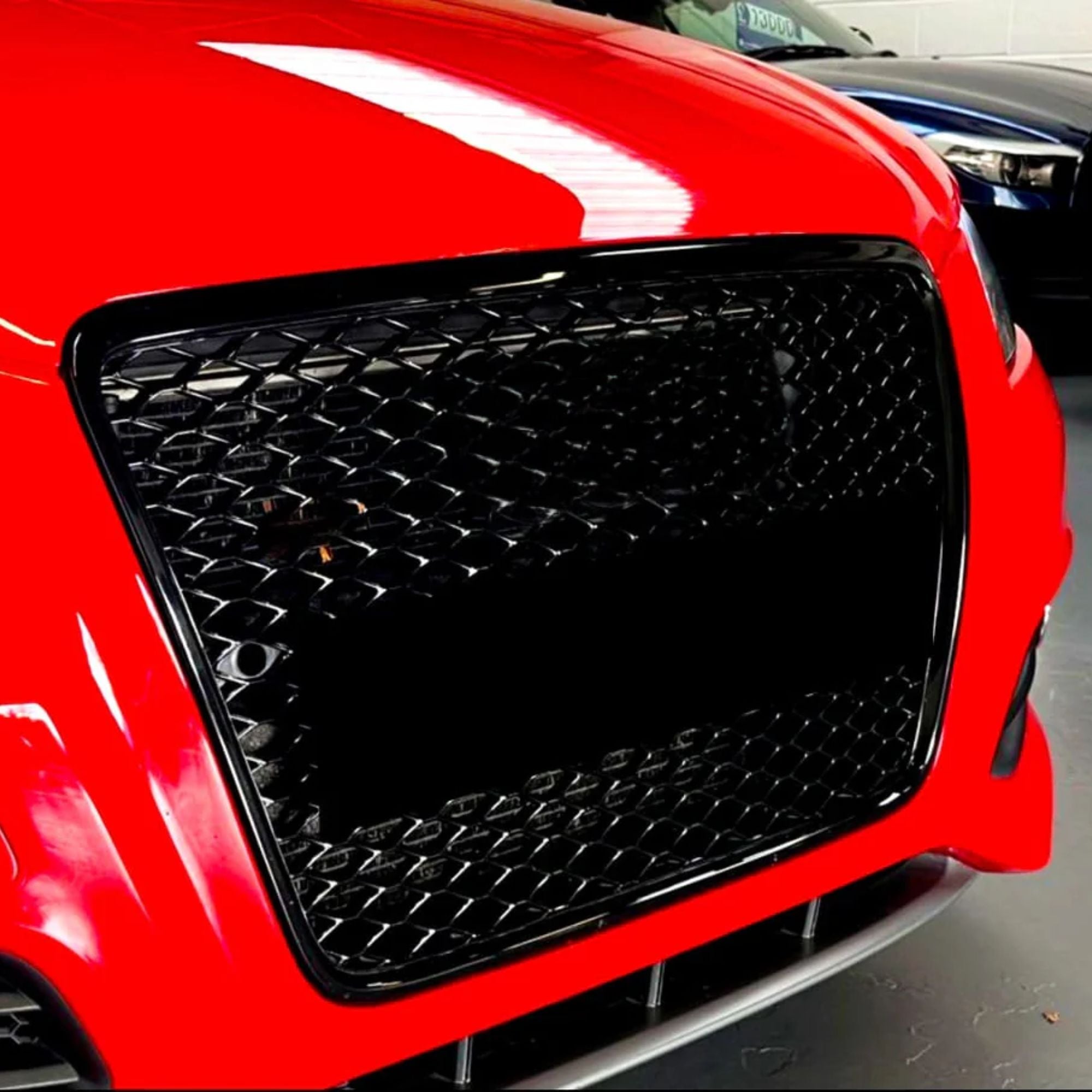 Audi A3/S3 8P Parrilla Panal Estilo RS3 Negro Brillo (2008-2012)
