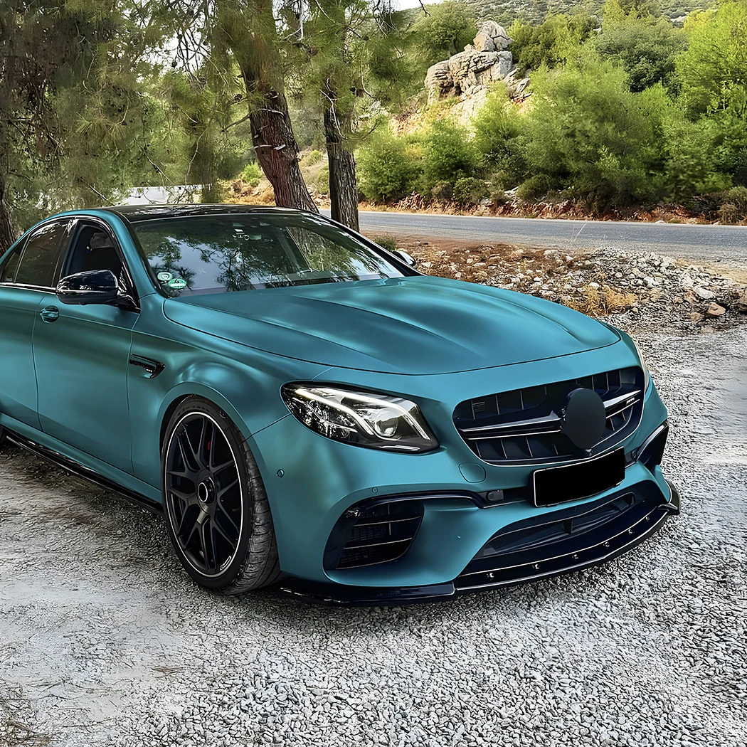 Mercedes Clase E W213 Lip Frontal Estilo E63 AMG Negro Brillo (2017-2020)