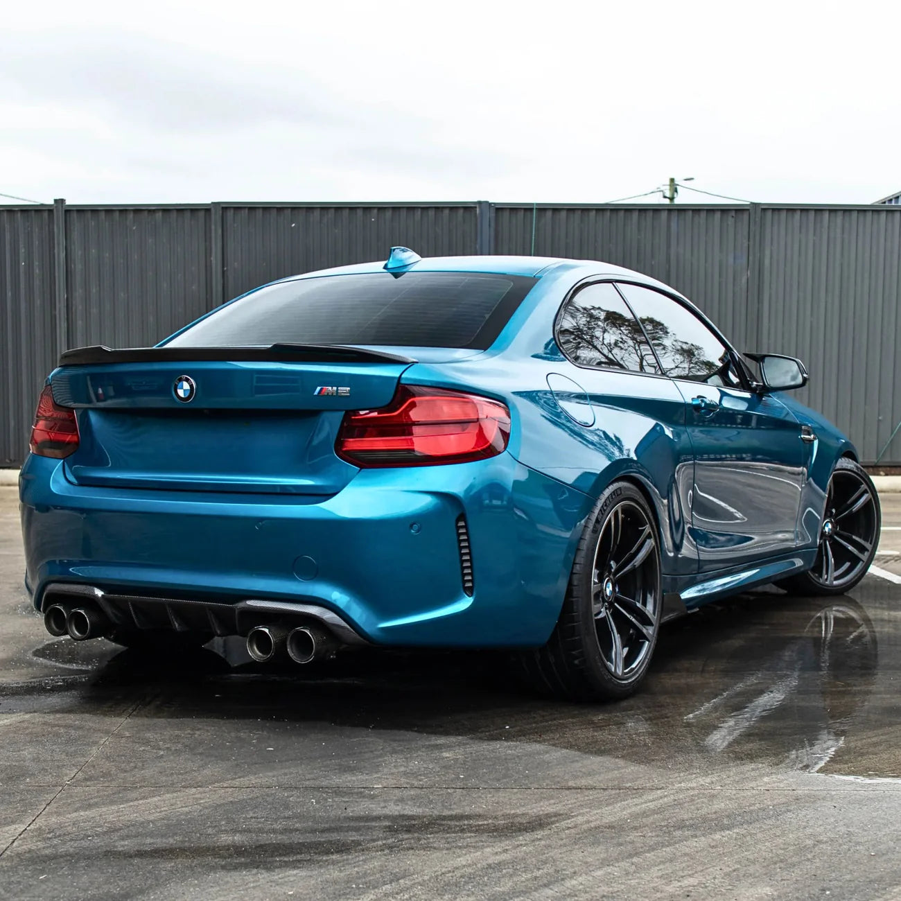 Difusor de Carbono Prepreg Seco para BMW M2 F87 por OPTIC (2015-2021)