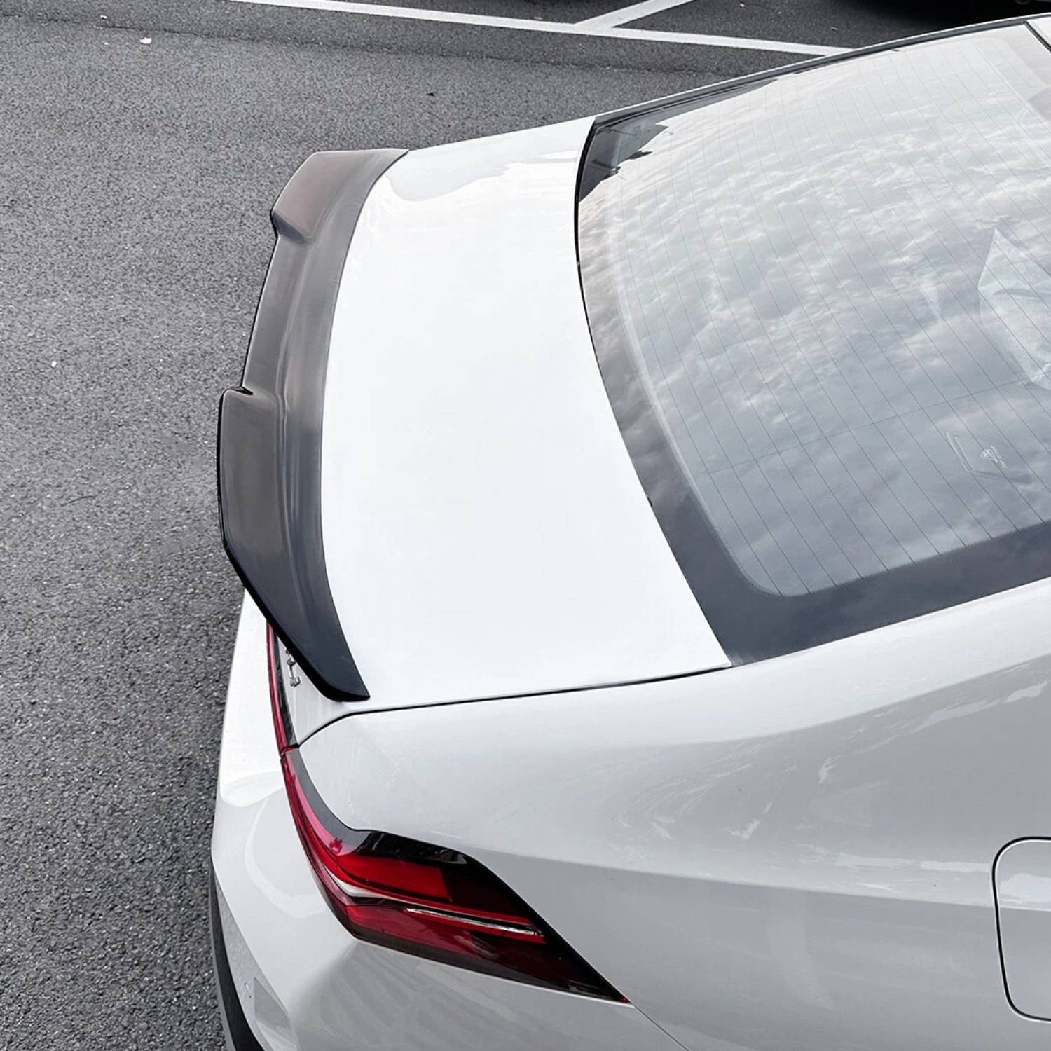Alerón trasero BMW Serie 5 G60 G61 / M5 G90 G99 Gloss Black Ducktail PSM Style (2024+)