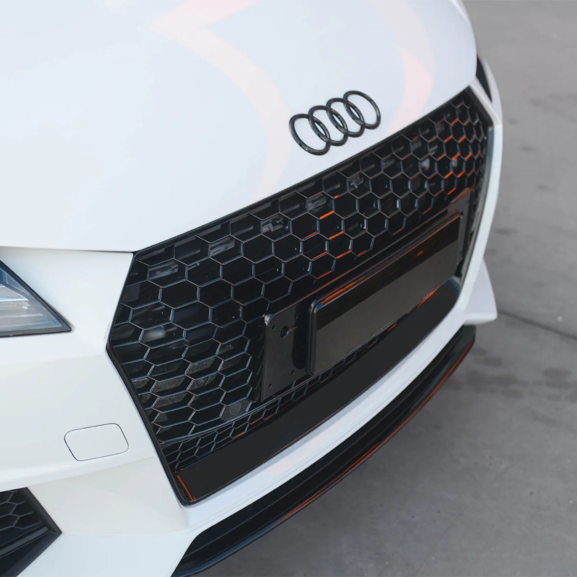 Audi TT/TTS 8S RS Style Gloss Black Honeycomb Grill (2016-2023)