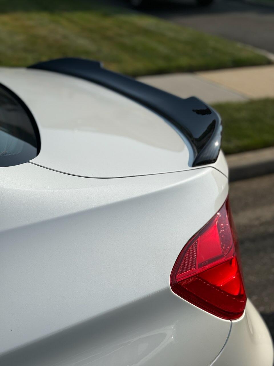 BMW Serie 3 F30 / M3 F80 Spoiler Trasero de Maletero Estilo CS en Carbono Prepreg por OPTIC (2012-2019)