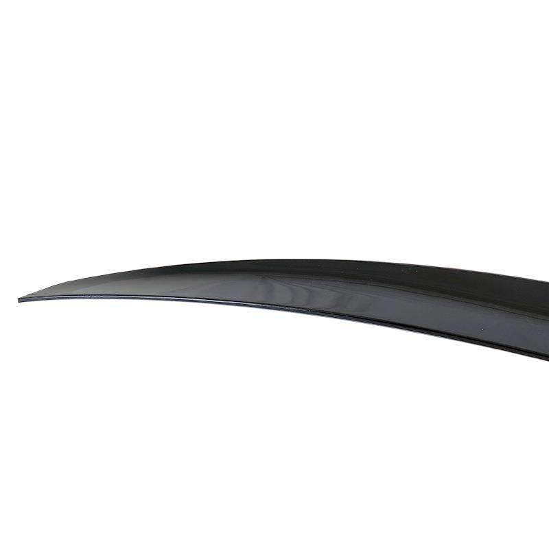 Mercedes Clase C W206 Sedán Negro Brillo Estilo AMG Spoiler Trasero (2022+)