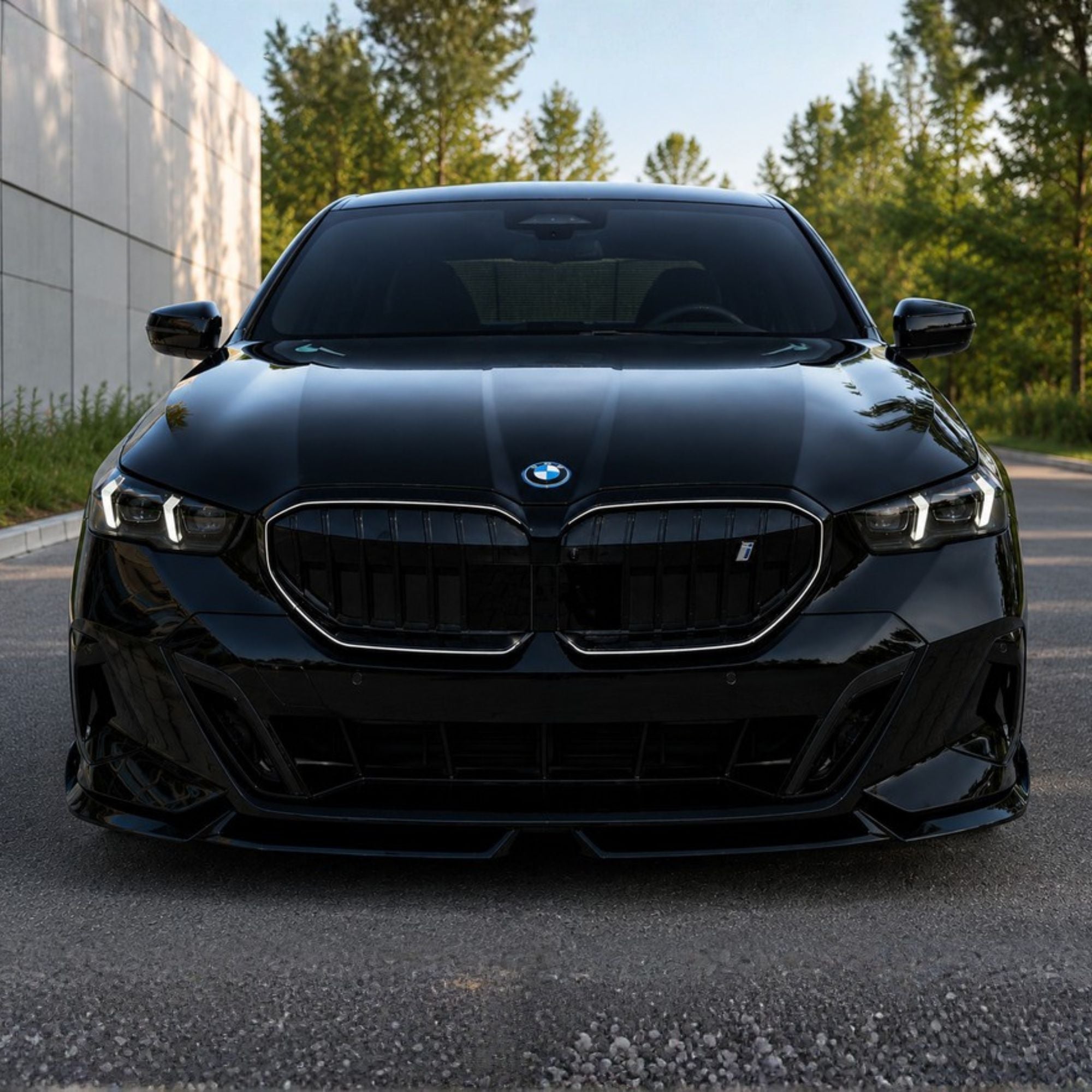 BMW Serie 5 G60 G61 Negro Brillo Estilo MP Lip Frontal (2024+)
